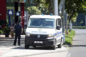 "Tata je upucao mamu": Muškarac ubio ženu u Zagrebu, sin zvao u pomoć s terase, nije joj bilo spasa